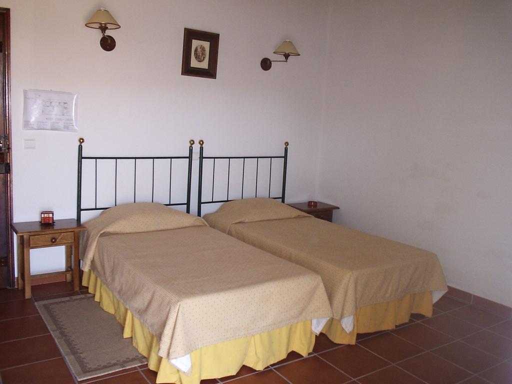 Quinta Da Pedra Moura Sousel Bagian luar foto